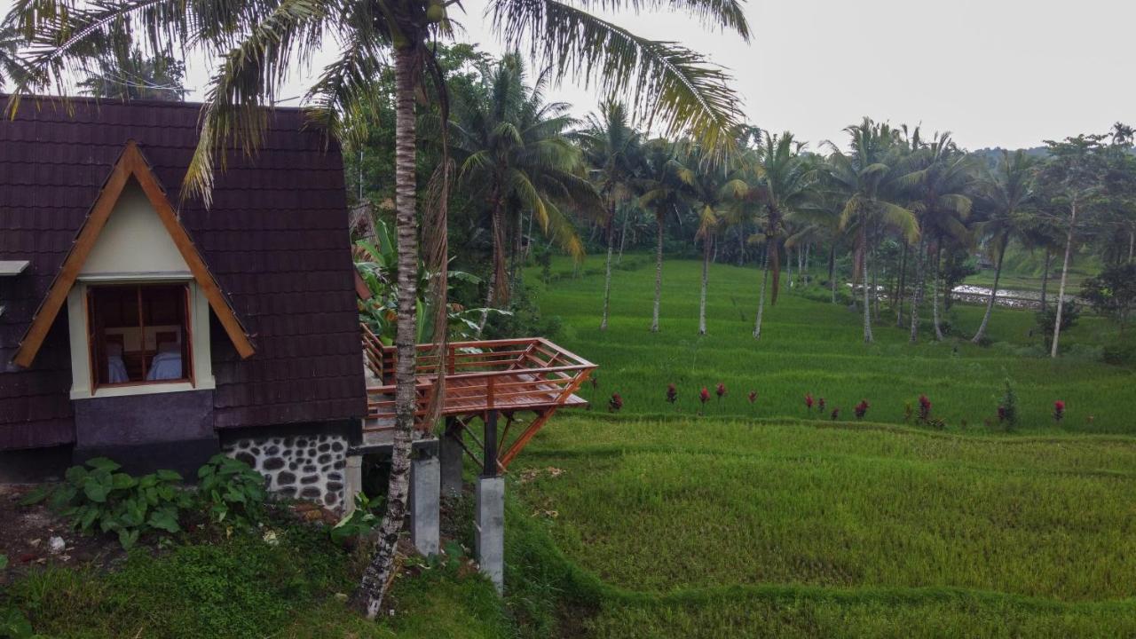 Bale Kembang Kuning Apartment Tetebatu Luaran gambar