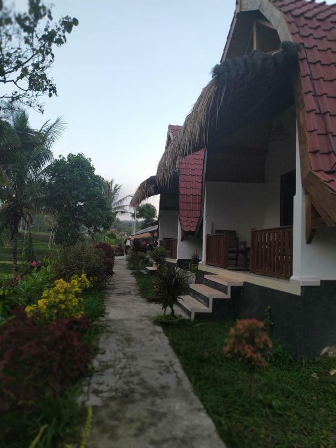 Bale Kembang Kuning Apartment Tetebatu Luaran gambar